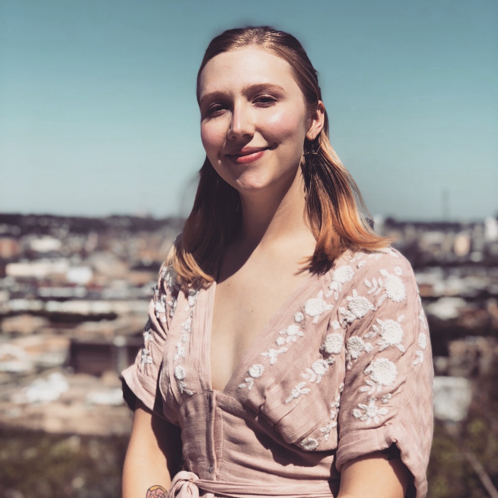 Meet your Posher, Greer